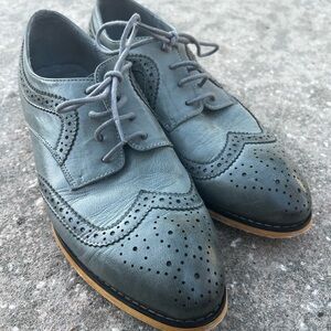 Gray Sheepskin Leather Brogue perforated lace up wingtip Flats Size 41 Size 10